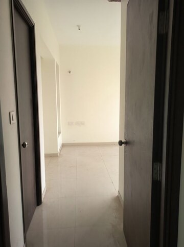 Bathroom in 2 BHK Apartment at Kalpataru Paramount, Kapur Bawdi – for Sale