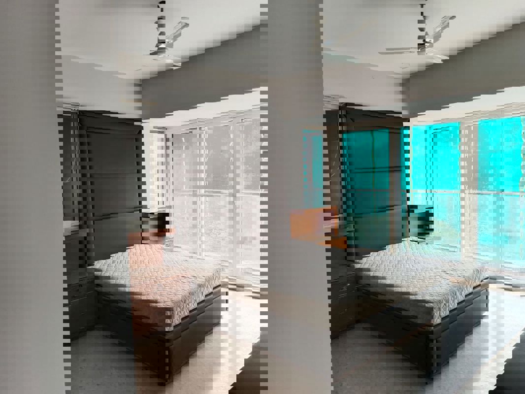 Bedroom in 3.5 BHK Apartment at Juhu Scheme, Juhu – for Rent