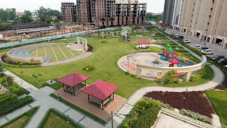 Garden, singla-housing-park 2 Bedroom 1307 Sq.Ft. Apartment In Central Derabassi Chandigarh 9931526