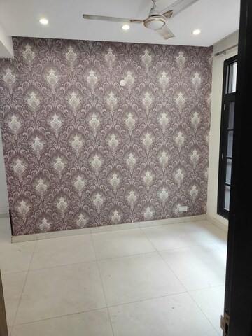 Room in 3 BHK Apartment at Chandigarh Airport – for Rent