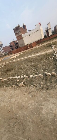 Plot For Sale in Dlf Ankur Vihar