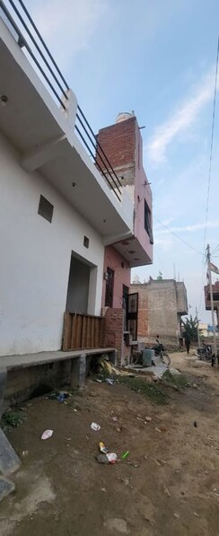 Plot For Sale in Dlf Ankur Vihar