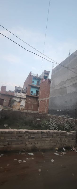 Plot For Sale in Dlf Ankur Vihar