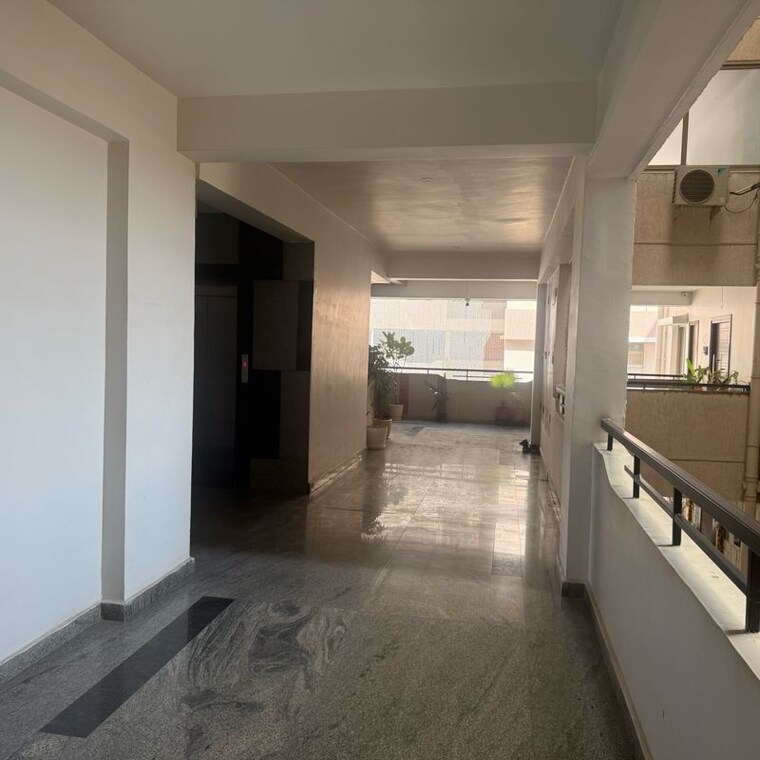  Parking, om-sree-signet 3 Bedroom 2755 Sq.Ft. Apartment In Yapral Hyderabad 9931578