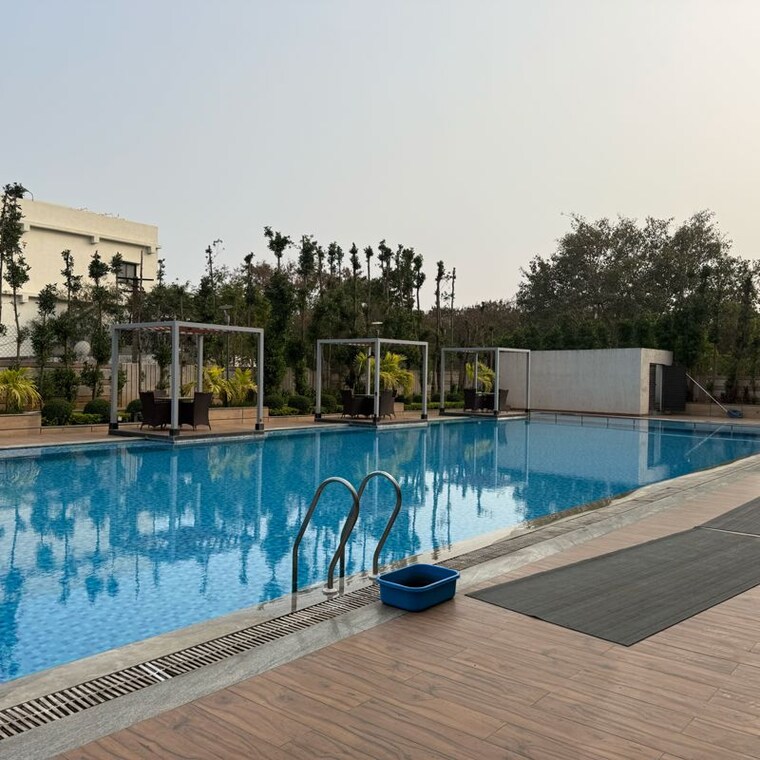 Swimming Pool, om-sree-signet 3 Bedroom 2755 Sq.Ft. Apartment In Yapral Hyderabad 9931578