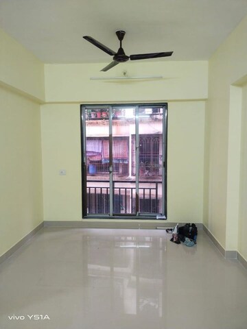 Room in 1 BHK Apartment at Vihang Valley Phase 2, Kasarvadavali – for Rent