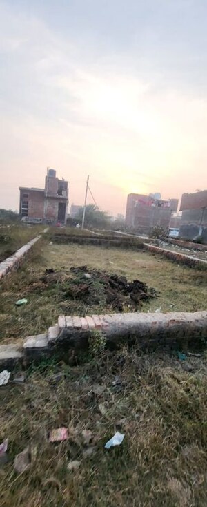  Plot For Sale in Jewar