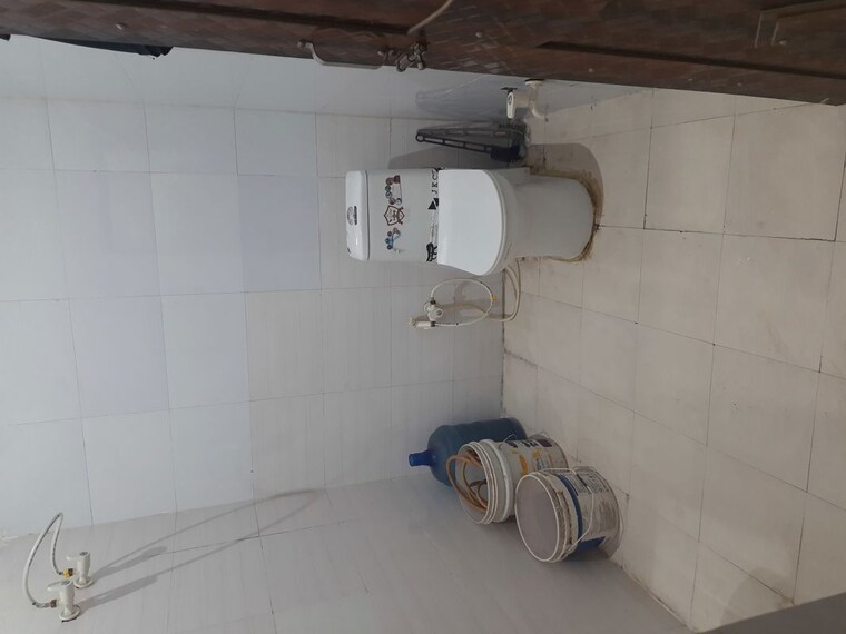 Bathroom, sector 63a Pg For Boys & Girls In Sector 63a 9931640