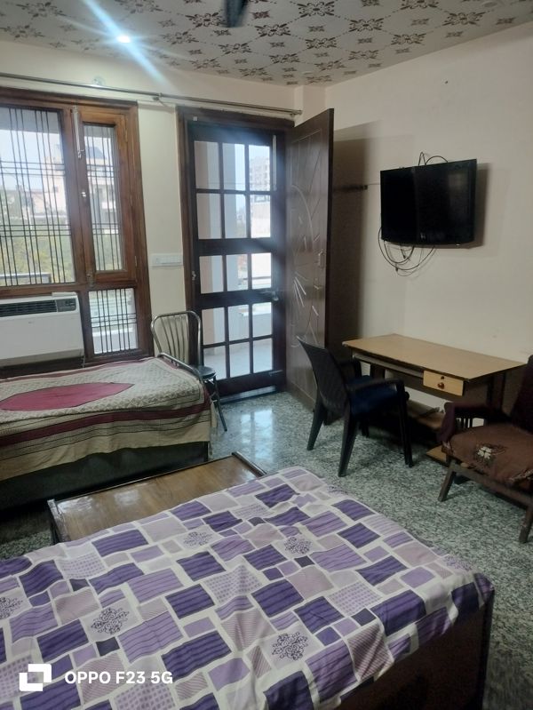 1 RkBuilder Floor For Rent in Gomti Nagar