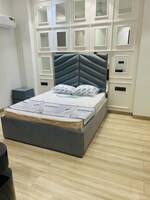 4 BHK + Servant Room 300 Sq.Yd. Builder Floor in Sushant Lok I