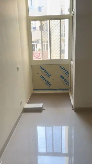Room in 2 BHK Builder Floor at Wave Executive Floors, Wave City – for Rent