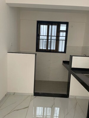 Room in 2 BHK Apartment at Kohinoor Sapphire 3, Tathawade – for Rent