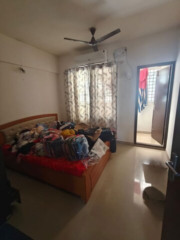 Bedroom in 2 BHK Apartment at Ahad Silver Pearl, Hosa Road – for Rent