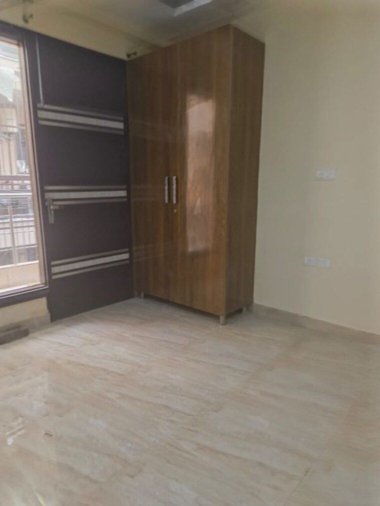 Room, emaar-emerald-estate 3 Bedroom 1310 Sq.Ft. Apartment In Sector 65 Gurgaon 9920533