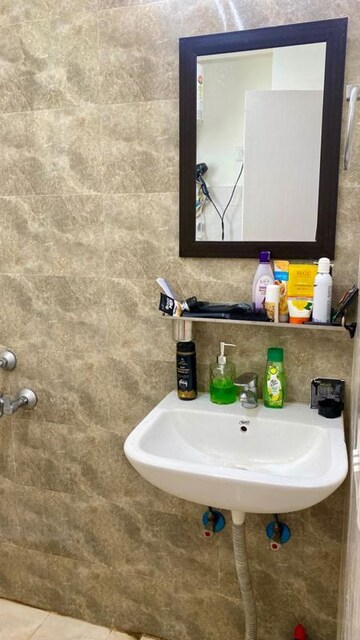 Furnished Amenities in 3 BHK Apartment at Emaar Emerald Estate, Sector 65 – for Rent