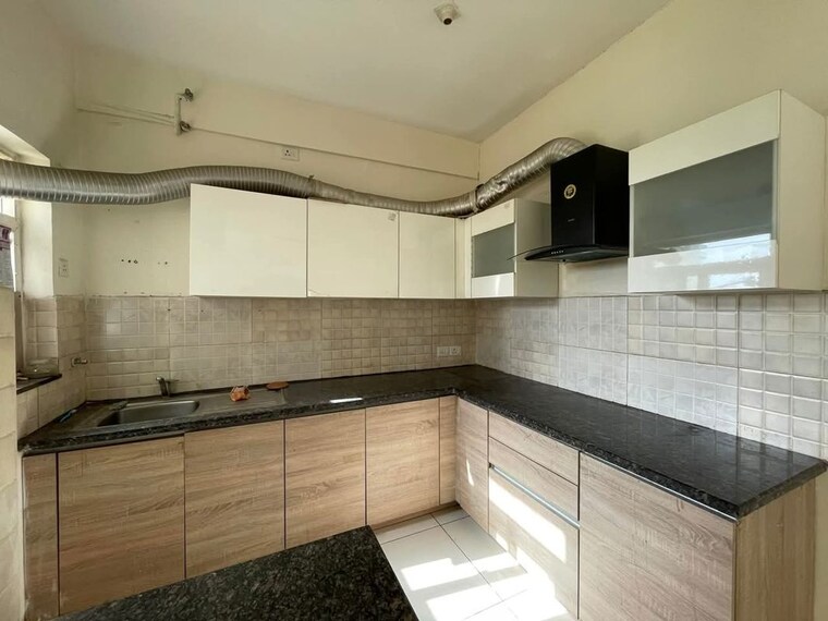 Kitchen, bptp-amstoria 3 Bedroom 2229 Sq.Ft. Builder Floor In Sector 102 Gurgaon 9931688