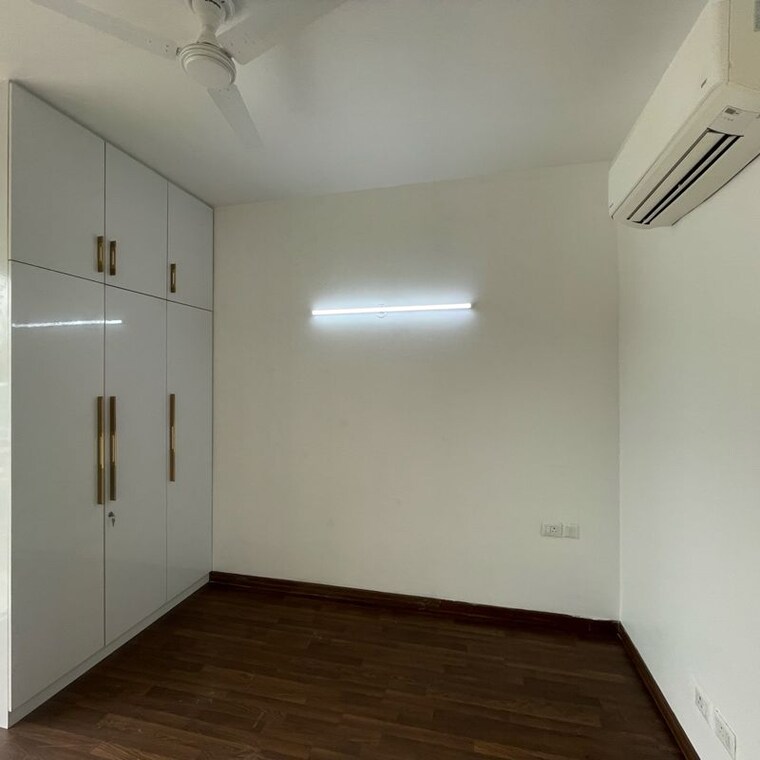 Room, bptp-amstoria 3 Bedroom 2229 Sq.Ft. Villa In Sector 102 Gurgaon 9931693