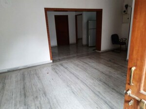 3 BHK Builder Floor For Rent in Halwasiya Jalvayu Vihar, Sector 30