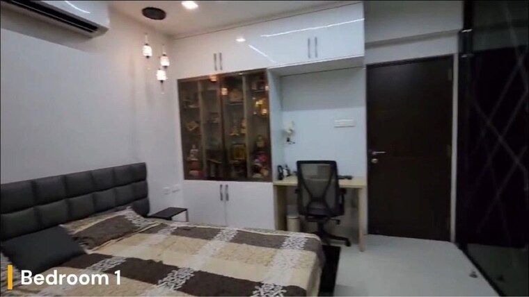 Room, rpc-the-park 4 Bedroom 2300 Sq.Ft. Apartment In Khajaguda Hyderabad 9931686