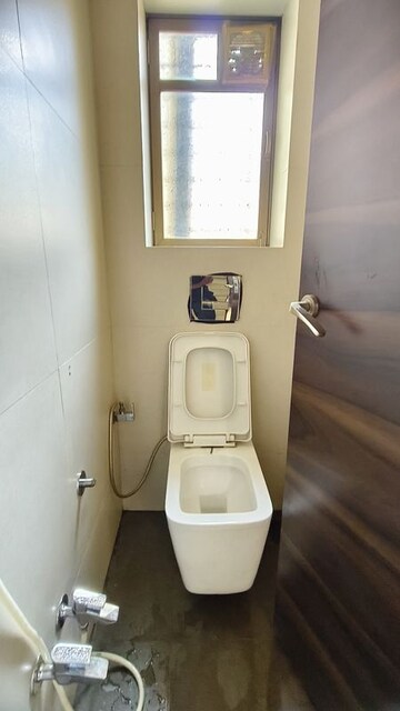 Bathroom in 1.5 BHK Apartment at Dudhsagar Apartment, Goregaon East – for Rent