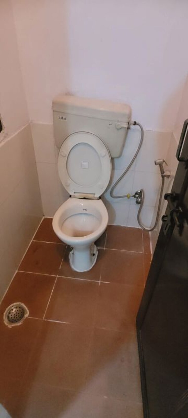 Bathroom, huda-market 2 Bedroom 150 Sq.Ft. Builder Floor In Sector 31 Gurgaon 9931702