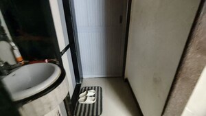 Bathroom in 1.5 BHK Apartment at Dudhsagar Apartment, Goregaon East – for Rent