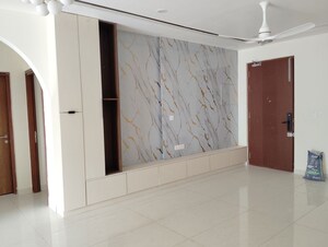 Room in 3 BHK Apartment at Prestige Beverly Hills, Kokapet – for Rent