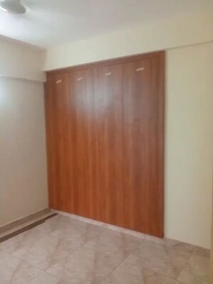 Room in 2 BHK Apartment at Rise Organic Homes, Mahurali – for Rent