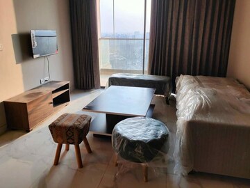 Bedroom in Studio Apartment at M3M Skywalk, Sector 74 – for Rent