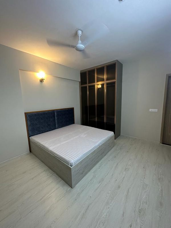 2 BHK Apartment For Rent in M3M Skywalk