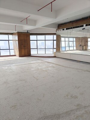 Room in  Shop at Gajra G Square Business Park, Vashi Sector 30a – for Rent