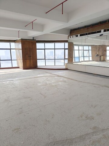 Room in  Shop at Gajra G Square Business Park, Vashi Sector 30a – for Rent