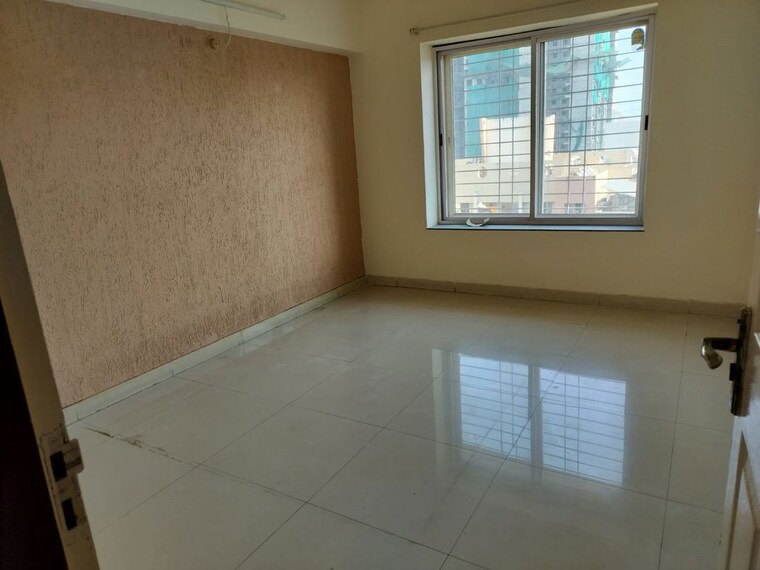 Room, mirchandani-palms 3 Bedroom 1650 Sq.Ft. Apartment In Rahatani Pune 9931757