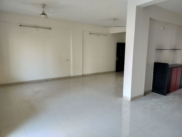 Room, mirchandani-palms 3 Bedroom 1650 Sq.Ft. Apartment In Rahatani Pune 9931757