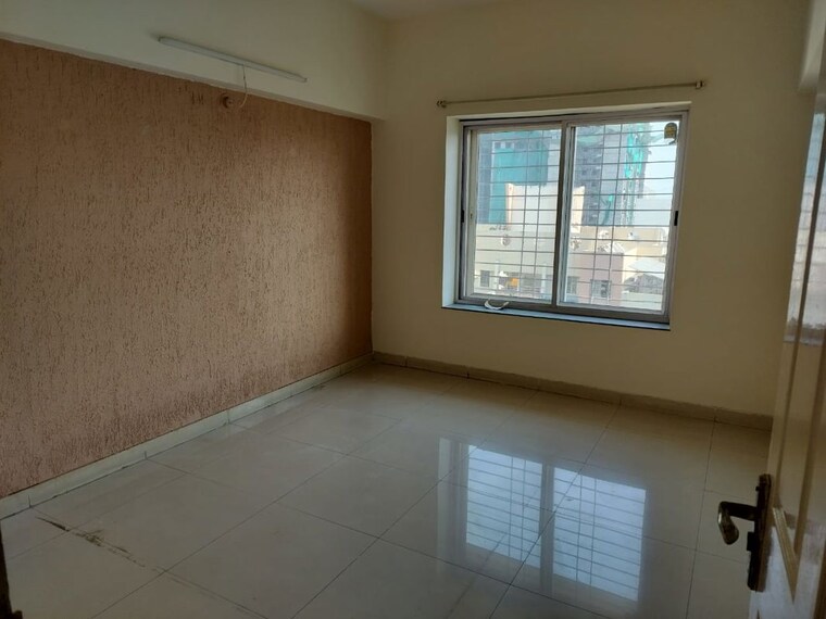 Room, mirchandani-palms 3 Bedroom 1650 Sq.Ft. Apartment In Rahatani Pune 9931757