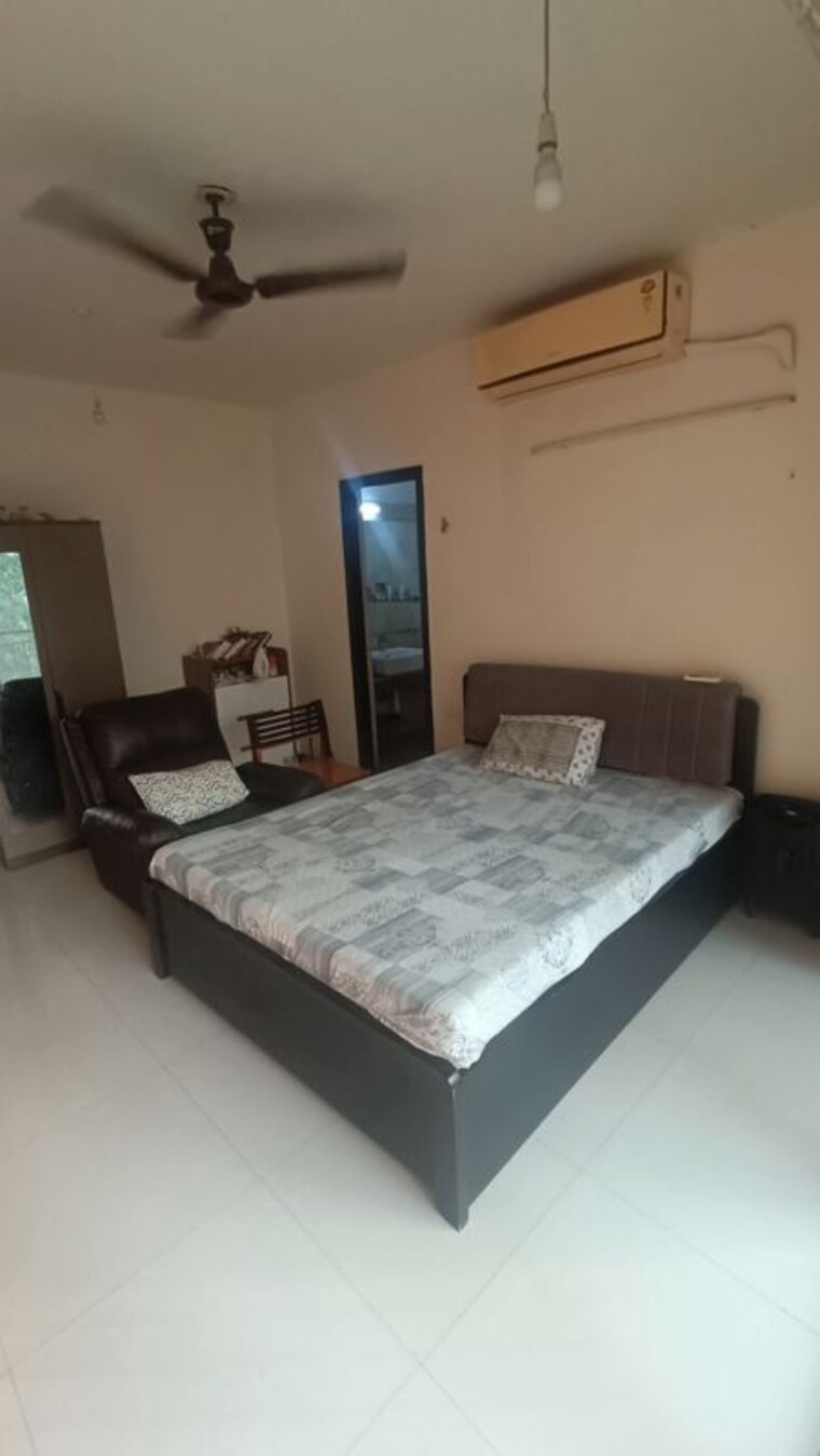 Room, kanjurmarg east Pg For Boys In Kanjurmarg East 9931759