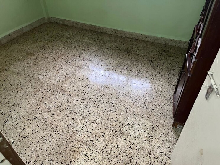  Parking, sher-e-punjab 1 Bedroom 525 Sq.Ft. Apartment In Andheri East Mumbai 9931764