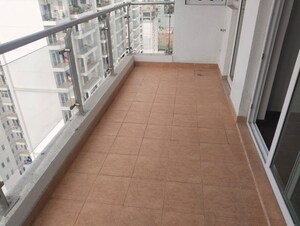 Balcony in 2.5 BHK Apartment at Shree Vardhman Victoria, Sector 70 – for Rent
