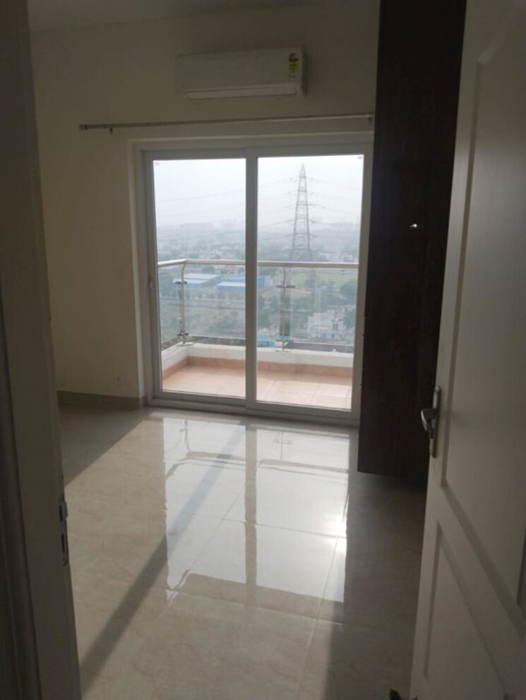 Room, shree-vardhman-victoria 2.5 Bedroom 1350 Sq.Ft. Apartment In Sector 70 Gurgaon 9931767