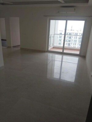 2.5 BHK Apartment For Rent in Shree Vardhman Victoria, Sector 70