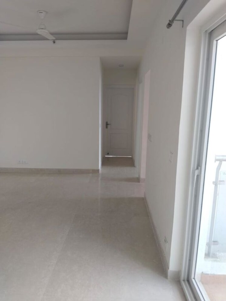 Room, shree-vardhman-victoria 2.5 Bedroom 1350 Sq.Ft. Apartment In Sector 70 Gurgaon 9931767