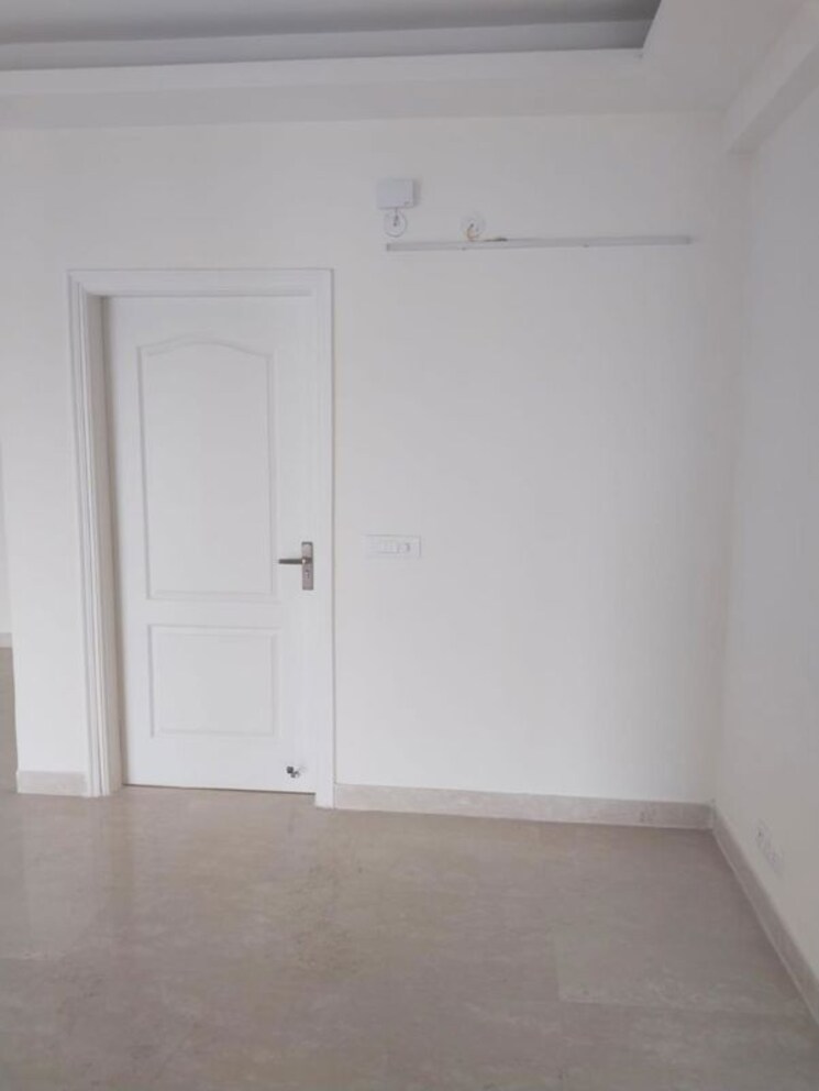 Room, shree-vardhman-victoria 2.5 Bedroom 1350 Sq.Ft. Apartment In Sector 70 Gurgaon 9931767