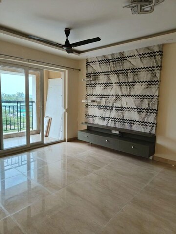 Room in 3 BHK Apartment at Sterling Ascentia, Bellandur – for Rent