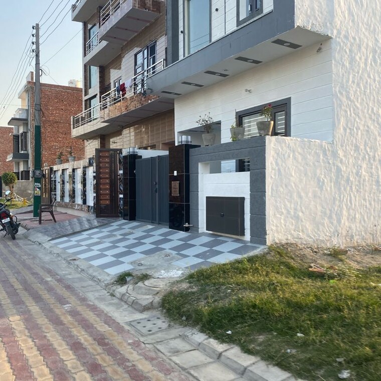 Exterior View, prithvi vihar  132 Sq.Yd. Plot In Prithvi Vihar Karnal 8633692