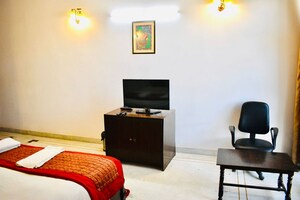 Living Room in 1 RK Apartment at Ganga Apartments Sector 29, Sector 29 – for Rent