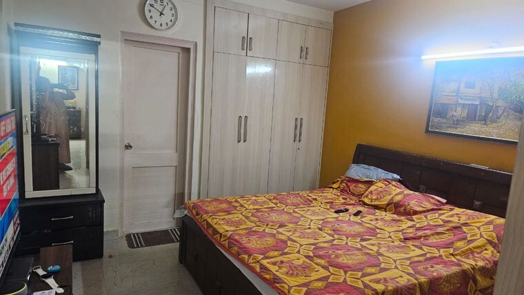 Bedroom, ganga-apartments-sector-29 1 RK 240 Sq.Ft. Apartment In Sector 29 Noida 9931854