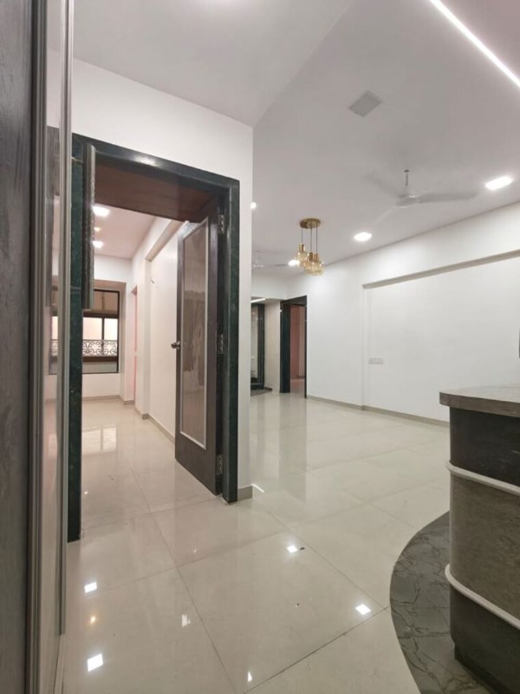 undefined, siddhivinayak-nivara 2.5 Bedroom 850 Sq.Ft. Apartment In Lower Parel Mumbai 9931858