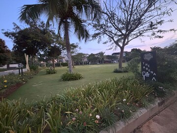 Plot Area in 5 BHK Villa at Prestige Golfshire, Nandi Hills – for Rent