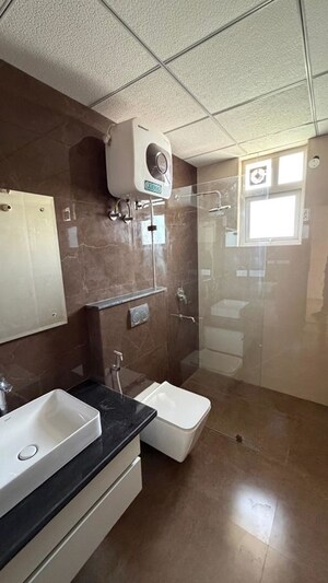 Master Bedroom in 3.5 BHK Apartment at Maya Green Lotus Utsav, International Airport Road – for Rent