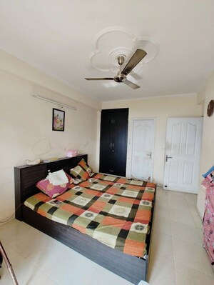Bedroom in 2 BHK Apartment at Tulip Lemon, Sector 69 – for Rent